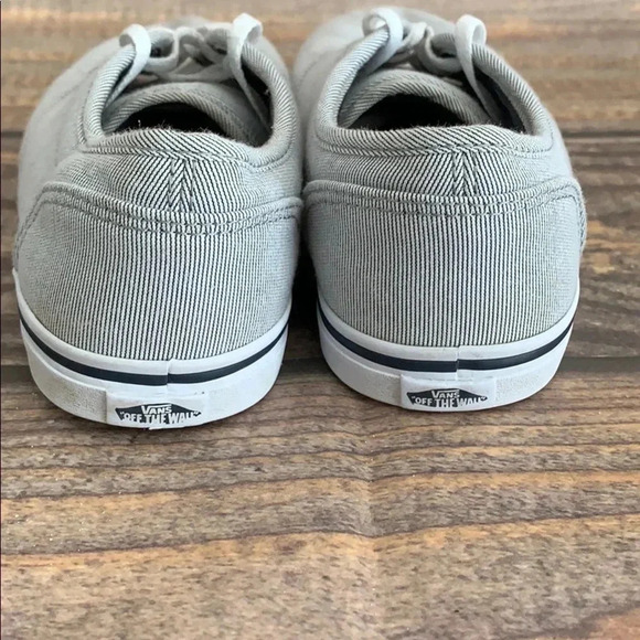 VANS striped shoes missy size 5 - Picture 4 of 7